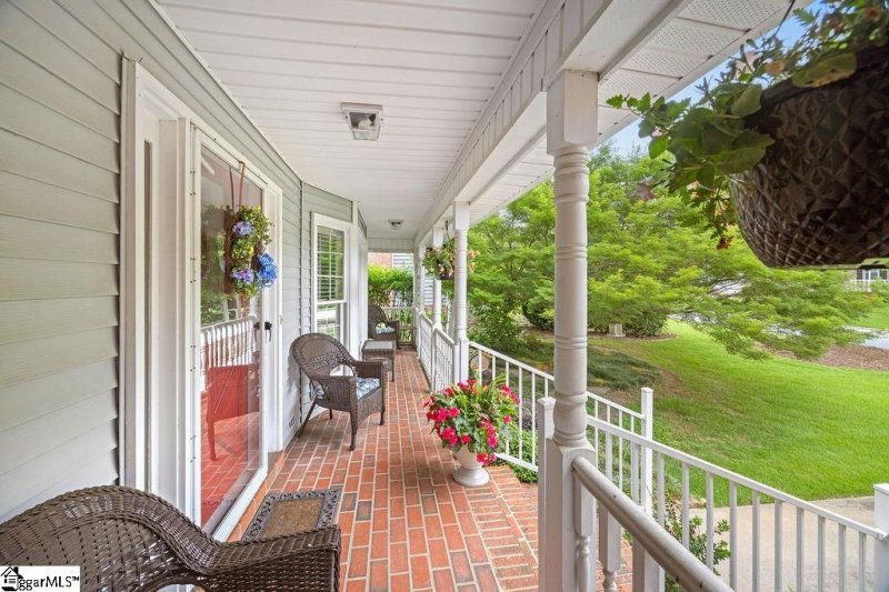 Property image 3 at 3 Staten Lane, Taylors, SC 29687