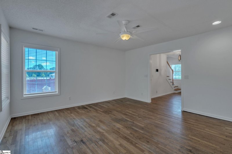 Property image 5 at 104 Cosmos Lane, Greer, SC 29651