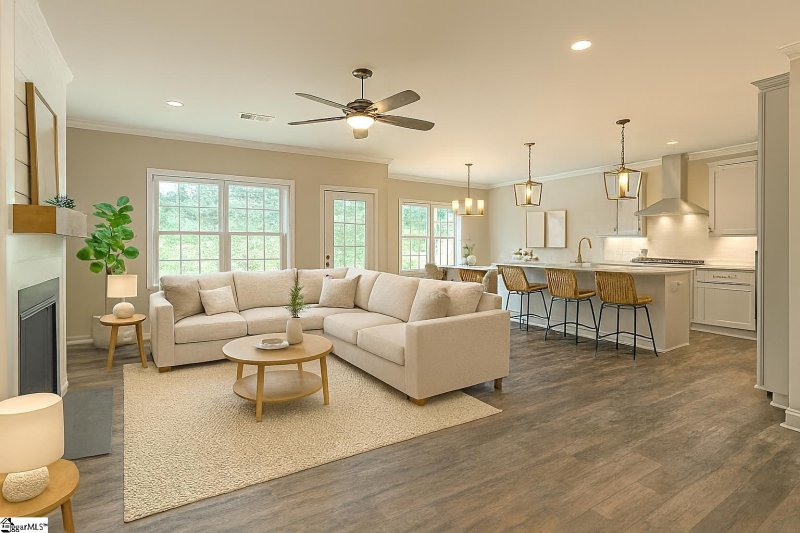 Property image 2 of 108 Willett Trail in Maplewood Estates, Taylors, SC 29687