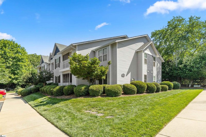 Parkview, Taylors community