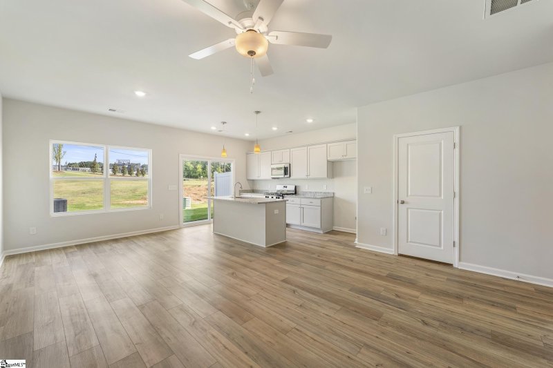 Property image 3 of 17 Nonnington Way in Edwards Station, Taylors, SC 29687