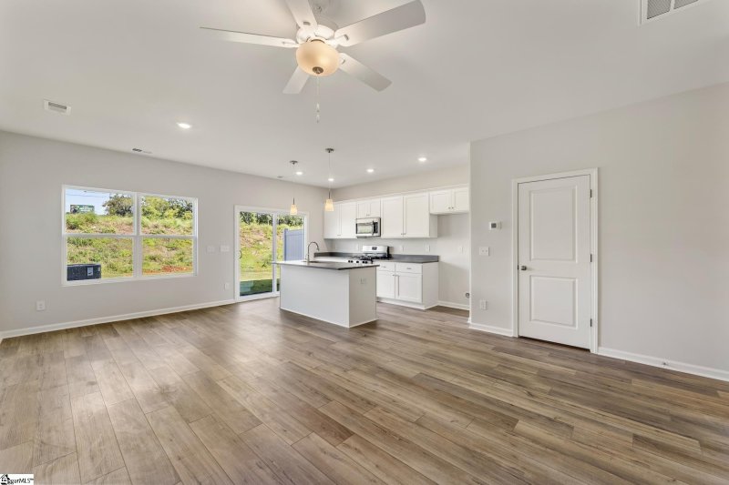 Property image 4 of 27 Nonnington Way in Edwards Station, Taylors, SC 29687