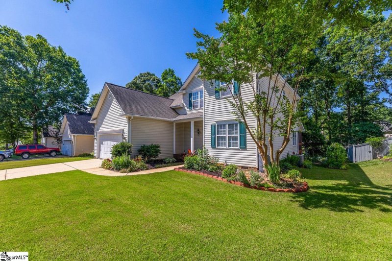 Property image 3 at 122 N Orchard Farms Avenue, Simpsonville, SC 29681