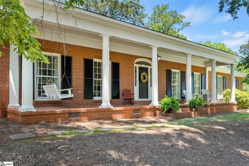 Property image 2 at 113 Postelle Drive, Anderson, SC 29621