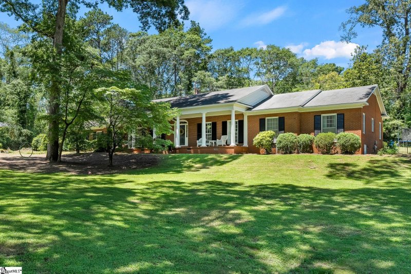 Property image 3 at 113 Postelle Drive, Anderson, SC 29621
