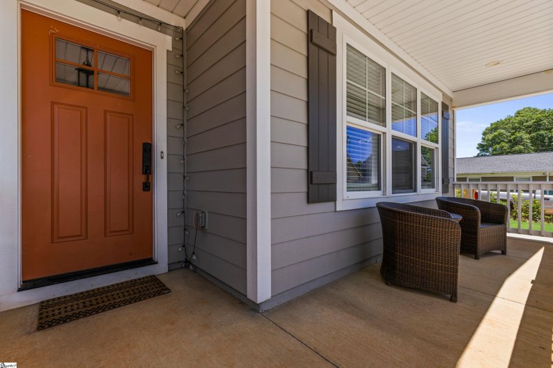 Property image 2 of 8 Griffin Street in Downtown, Greenville, SC 29601