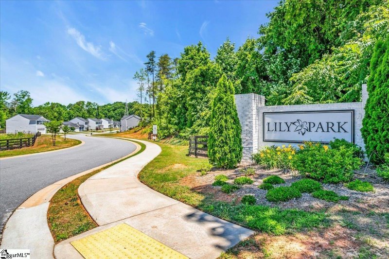 Property image 2 of 104 Timothy Place in Lily Park, Easley, SC 29642