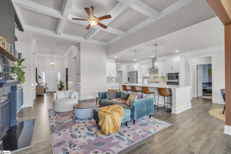 Property image 3 at 5 Stony Run Lane, Simpsonville, SC 29681