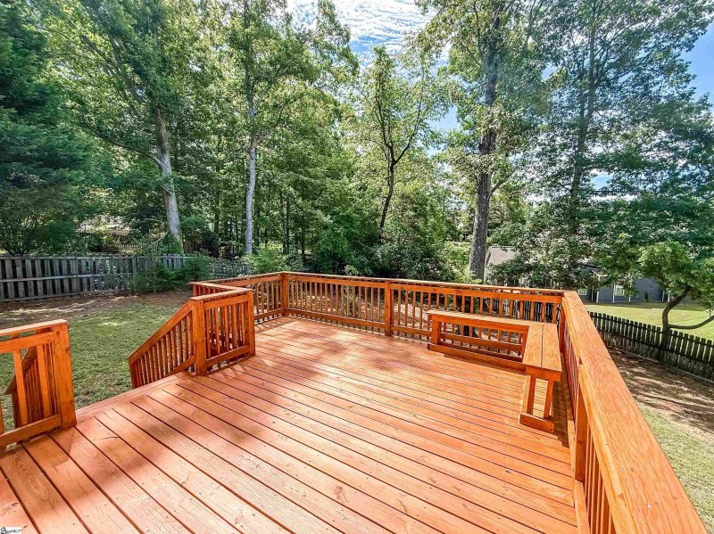 Property image 2 at 405 Goldenrain Way, Simpsonville, SC 29680