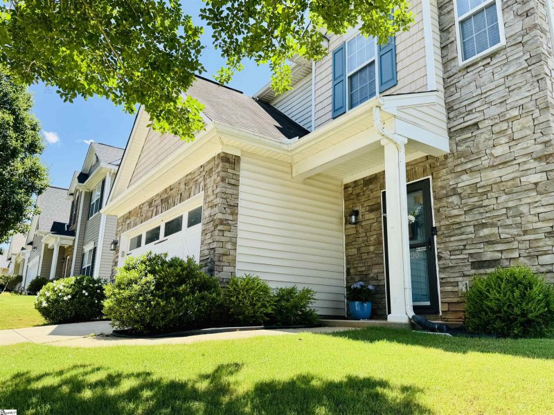 Property image 2 at 200 Odie Drive, Simpsonville, SC 29681