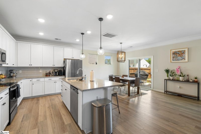 Property image 2 at 277 Pendergast Road, Greenville, SC 29605