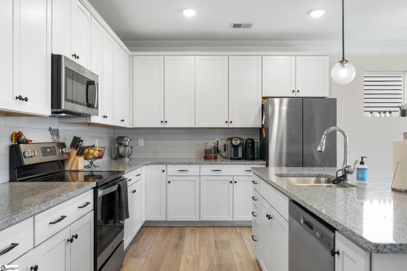 Property image 3 at 277 Pendergast Road, Greenville, SC 29605