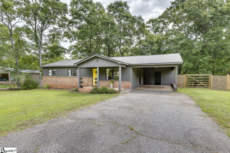 Property image 3 at 145 Rosewood Circle, Duncan, SC 29334