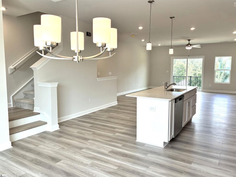 Property image 5 of 13 Pikewood Lane in Holly View, Greenville, SC 29607