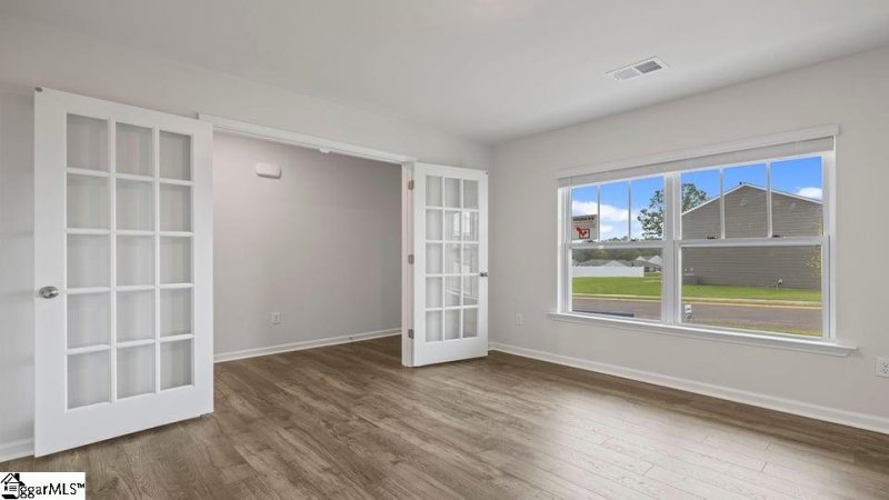 Property image 5 of 1401 Slades Street in Lakestone, Woodruff, SC 29388