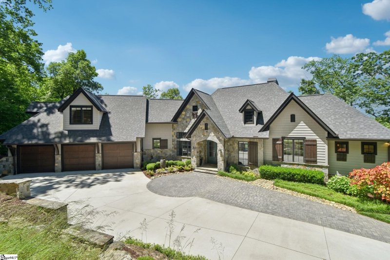 Property image 4 of 1110 Mountain Summit Road in Cliffs Valley, Travelers Rest, SC 29690