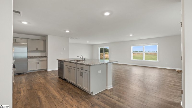 Property image 5 of 207 Gammon Lane in Durbin Meadows, Fountain Inn, SC 29644