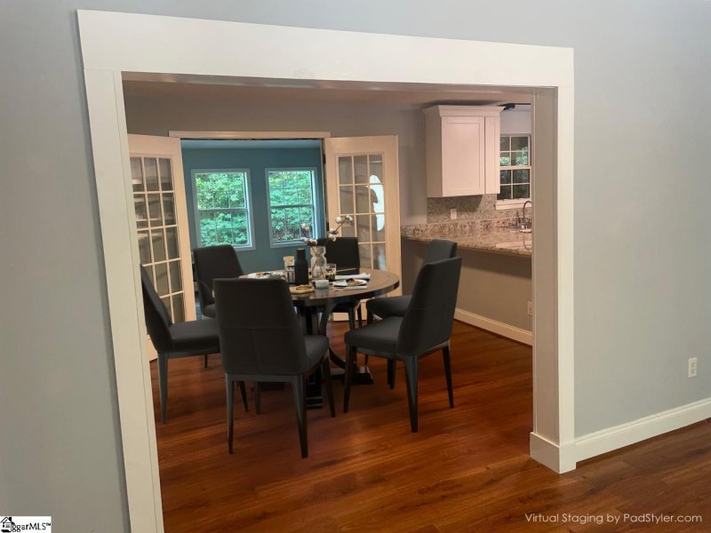 Property image 5 of 1002 Still Holllow Lane in Peppertree, Taylors, SC 29687