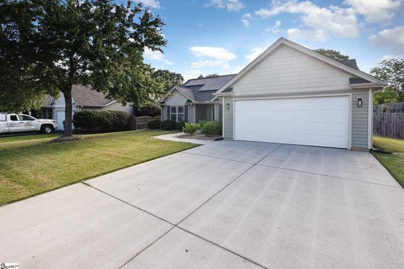 Property image 5 at 105 Queensland Court, Fountain Inn, SC 29644