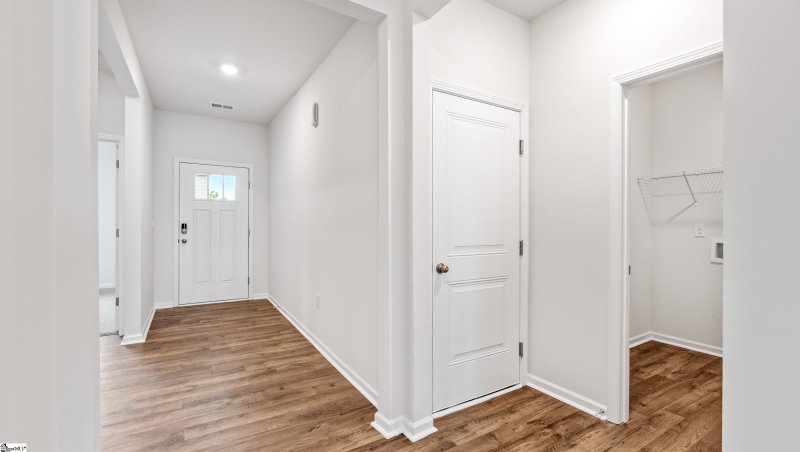 Property image 5 at 1094 White Willow Drive, Spartanburg, SC 29303