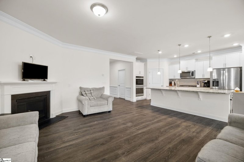 Property image 5 of 305 Kellen Court in Brockman Farms, Duncan, SC 29334