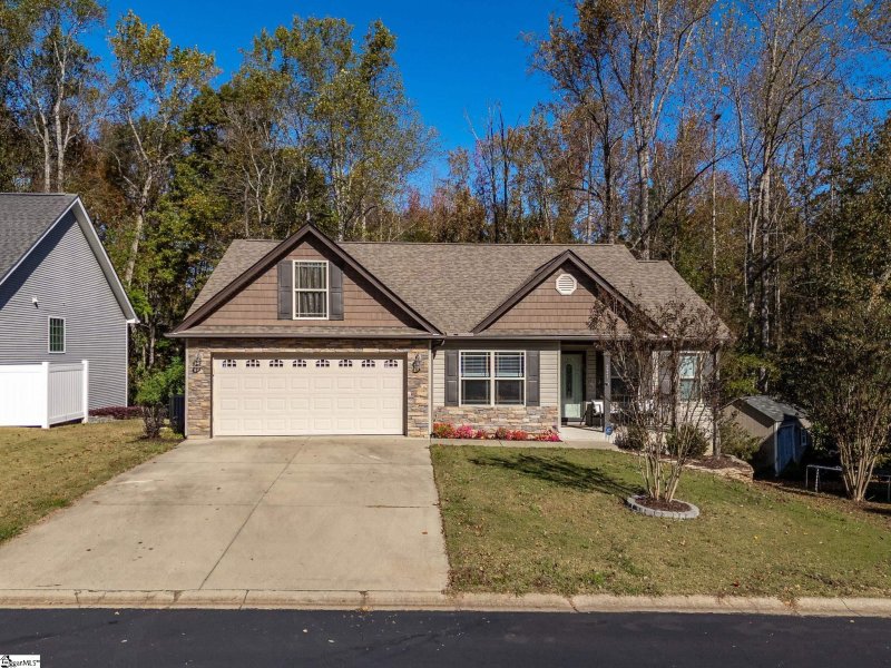 Heritage Creek - Boiling Springs, Boiling Springs community