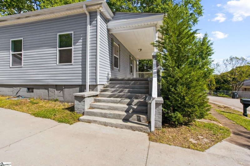 Property image 4 of 38 4th Avenue in Downtown, Greenville, SC 29611