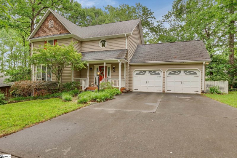 Oaks at Pebble Creek, Taylors Community