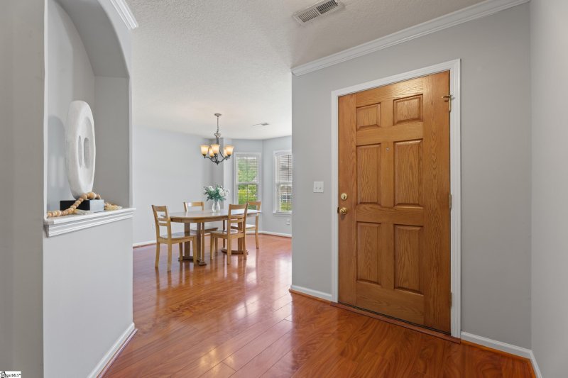 Property image 4 at 9 Reid Valley Court, Taylors, SC 29687