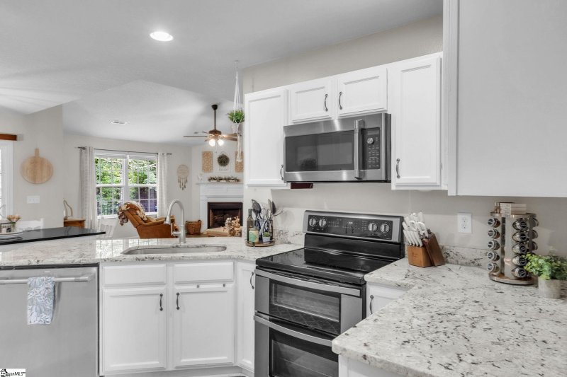 Property image 5 at 137 Mediterranean Avenue, Anderson, SC 29621