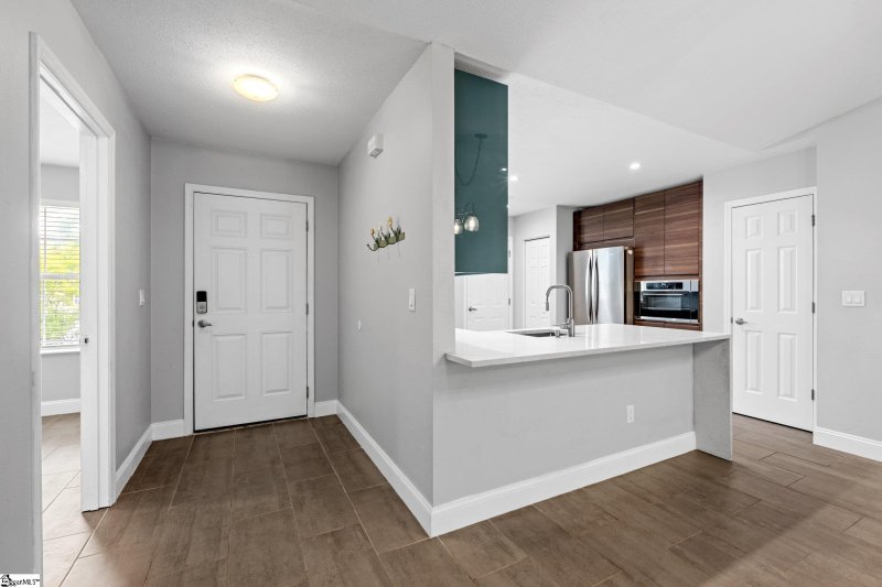 Property image 5 at 3 Alewine Court, Taylors, SC 29687