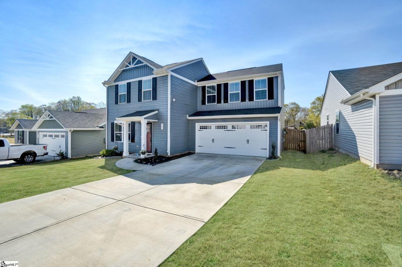 Property image 4 of 709 Bolsover Way in Cavins Farm, Woodruff, SC 29388