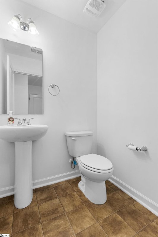 Property image 5 of 113 Traditions Boulevard in Village at Glenwood, Anderson, SC 29625