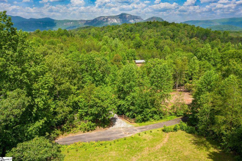 Property image 2 at 105 Sidari Drive, Pickens, SC 29671