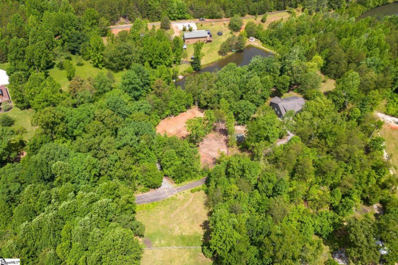 Property image 5 at 105 Sidari Drive, Pickens, SC 29671