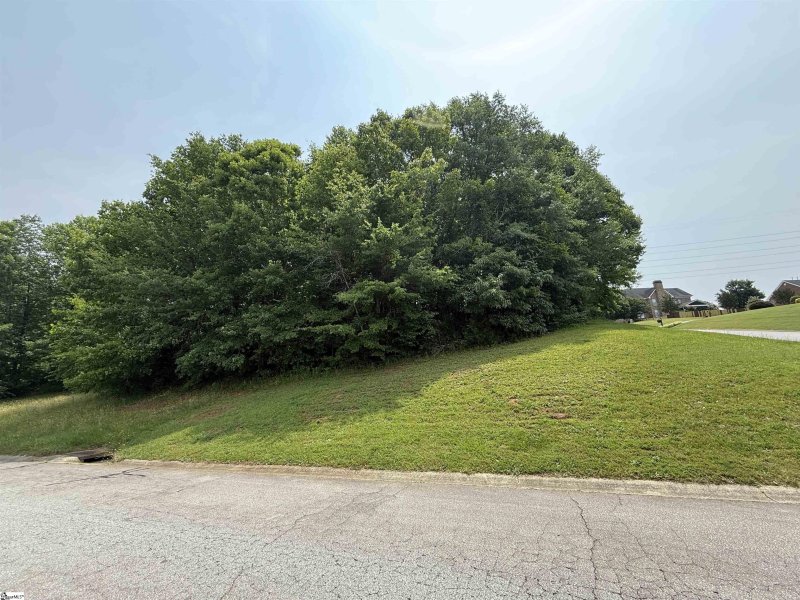 Property image 5 at 112 Turnberry Road, Anderson, SC 29621