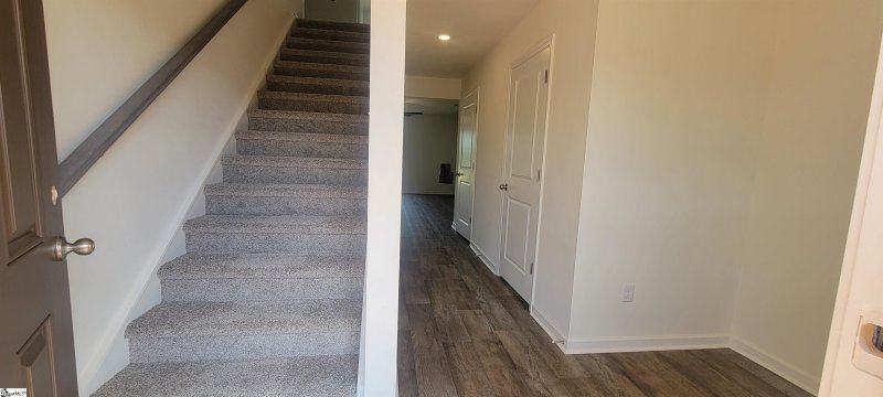 Property image 4 at 6091 Willutuck Drive, Boiling Springs, SC 29316