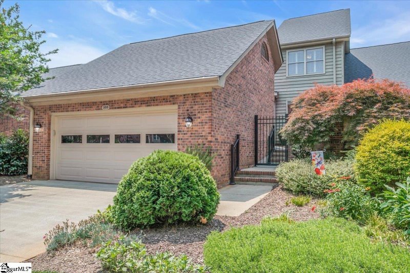 Property image 3 at 103 Hunters Way, Greenville, SC 29617