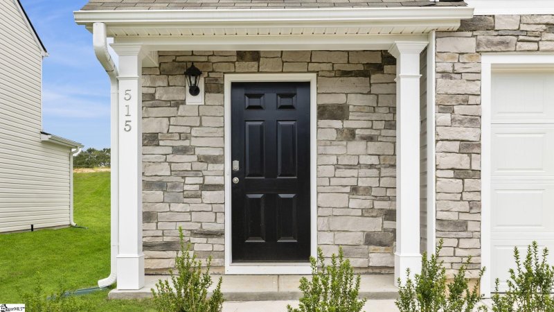 Property image 2 of 515 Cordgrass Road in Durbin Meadows, Fountain Inn, SC 29644