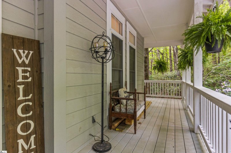 Property image 2 of 14 Woodbine Drive in Cliff Ridge at Caesars Head, Cleveland, SC 29635