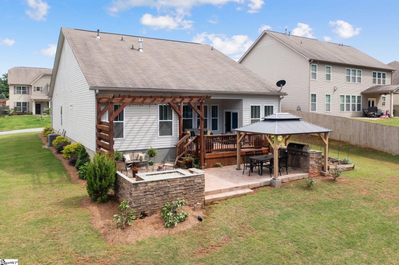 Property image 2 at 217 Wildflower Road, Easley, SC 29642