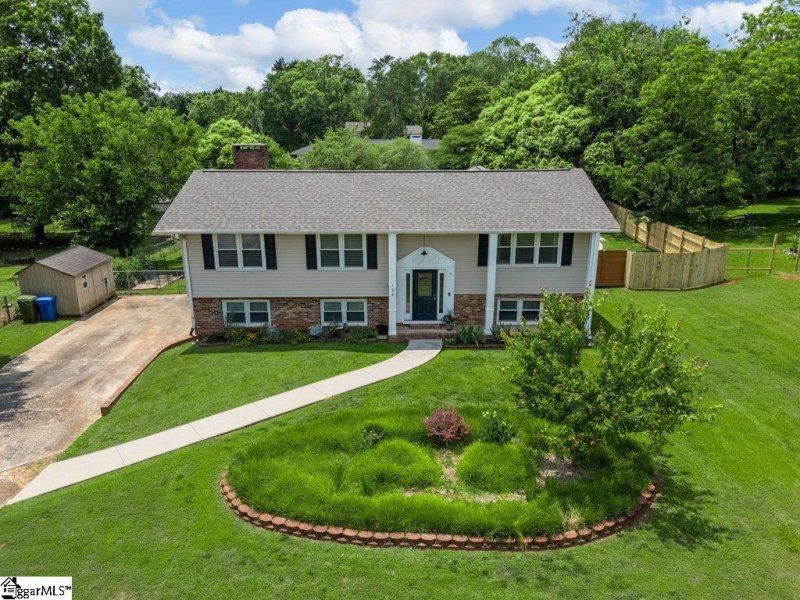 Property image 3 at 108 Wellington Drive, Mauldin, SC 29662