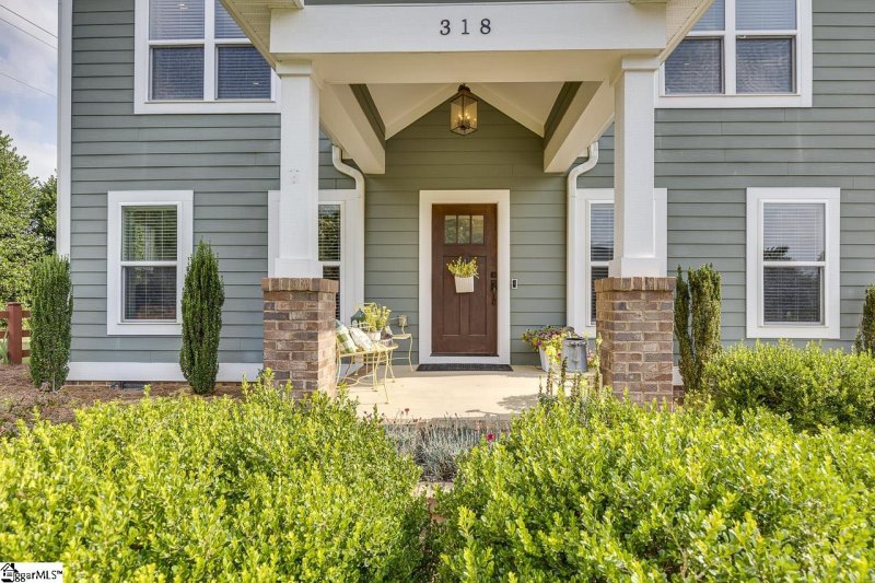 Property image 4 at 318 Newfort Place, Greenville, SC 29607