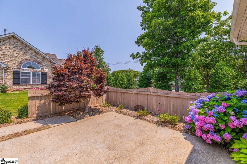 Property image 3 of 122 Fudora Circle in The Ravines at Creekside, Simpsonville, SC 29681