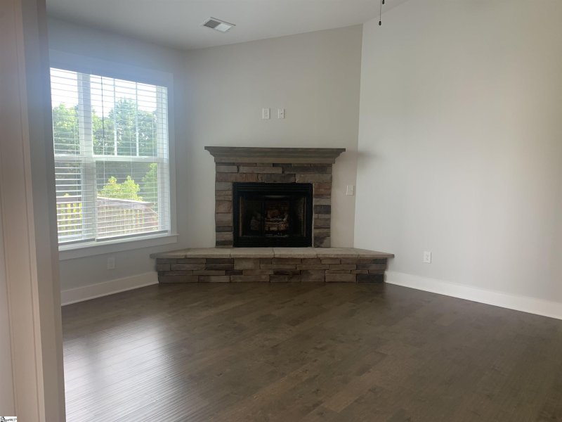 Property image 4 at 209 Claridge Way, Greer, SC 29651