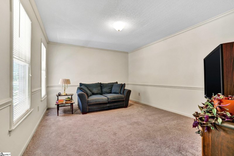 Property image 5 at 1107 Willow Branch Drive, Simpsonville, SC 29680