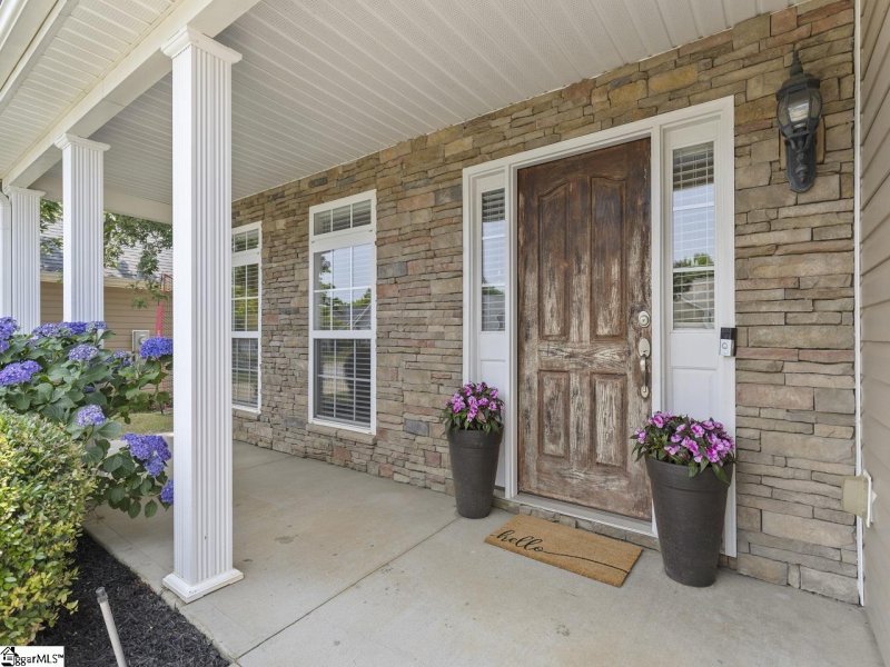 Property image 2 at 125 Saxon Falls Court, Greenville, SC 29607