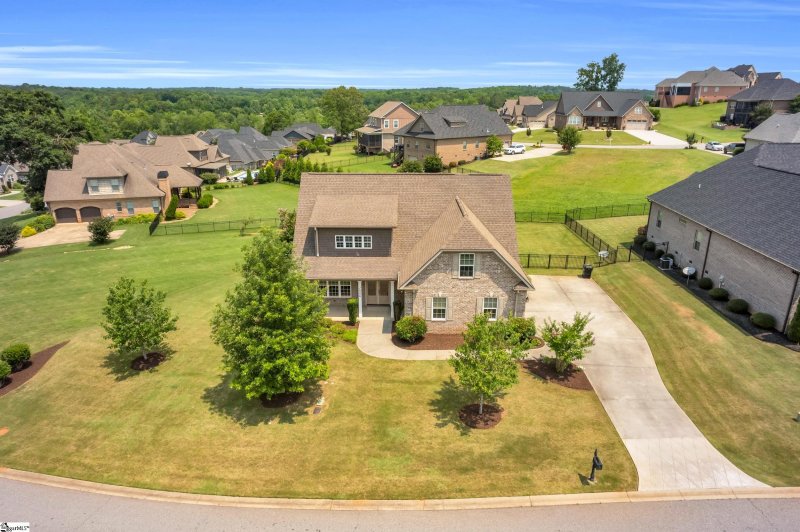 Property image 4 at 1006 Tuscany Drive, Anderson, SC 29621