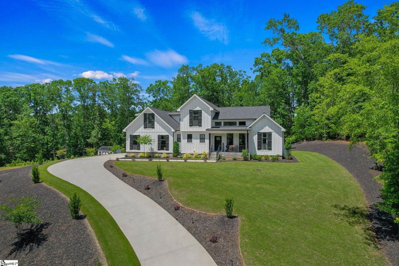 Property image 4 at 110 Royal Oaks Drive, Anderson, SC 29625