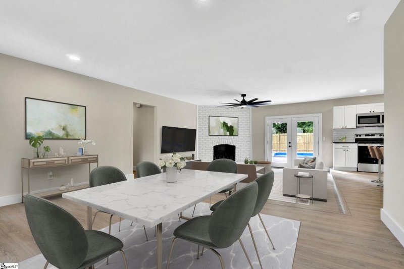 Property image 5 at 200 Ladbroke Road, Greenville, SC 29615